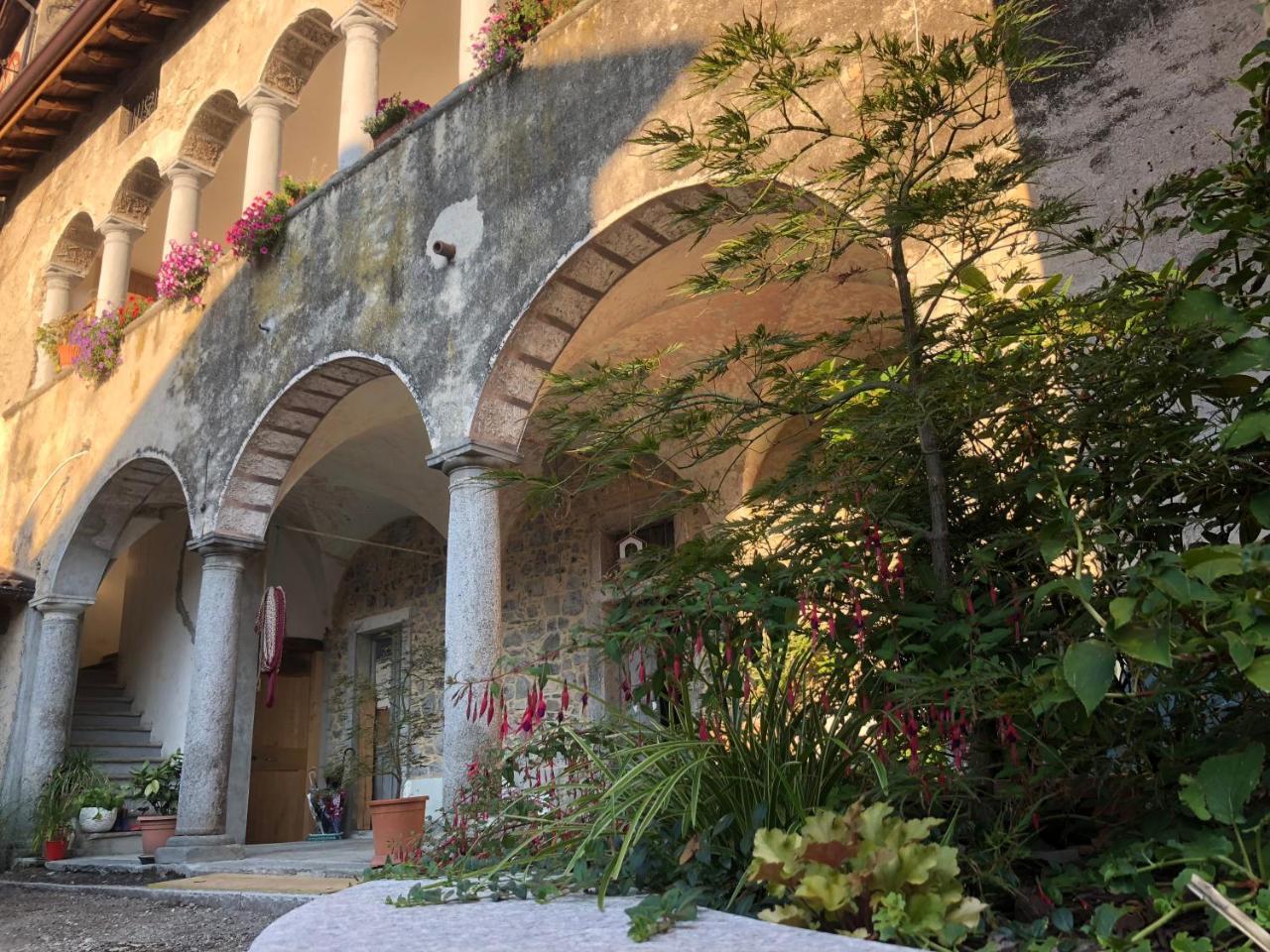 Ca Del Mecolo Lago Di Como Castiglione dʼIntelvi Kültér fotó