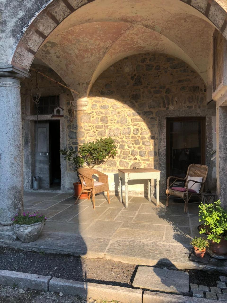 Ca Del Mecolo Lago Di Como Castiglione dʼIntelvi Kültér fotó